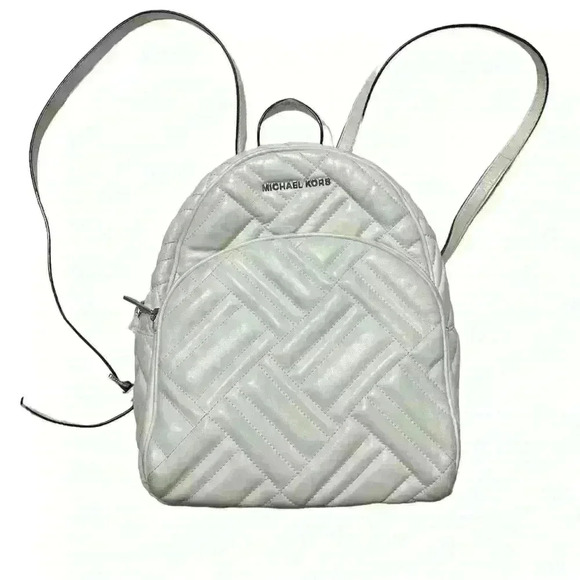 Michael‎ Kors Abbey white quilted backpack. Silver hardware. Two zipper pockets. - Picture 1 of 12